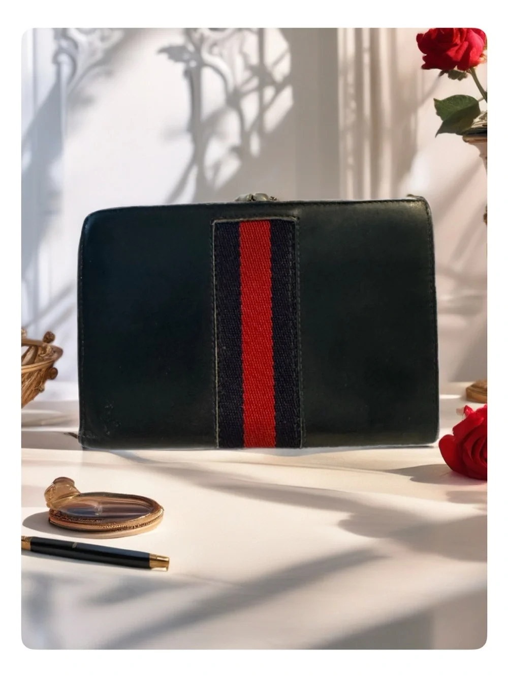 Vintage Gucci Black Leather Card Holder with Gold Stamp